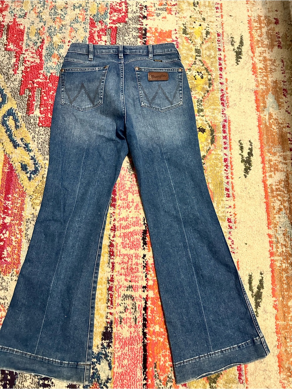 💰 Wrangler Retro High Rise Trouser Jeans Women’s 31x32 Flare Wide Leg Denim - Picture 2 of 4